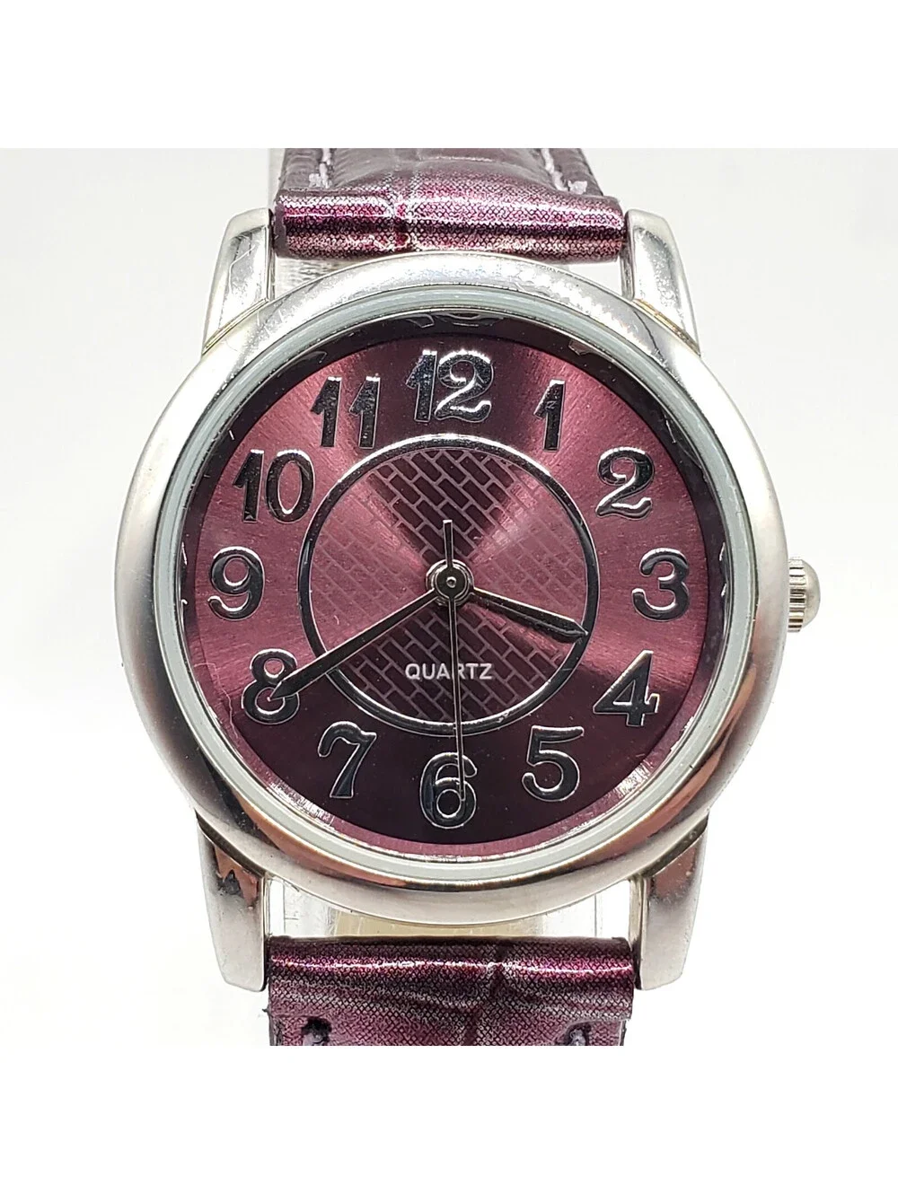 Purple Quartz Womens Watch 30mm Silver Tone Purple Band New Battery